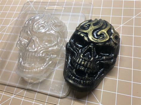 ceramic mold skull